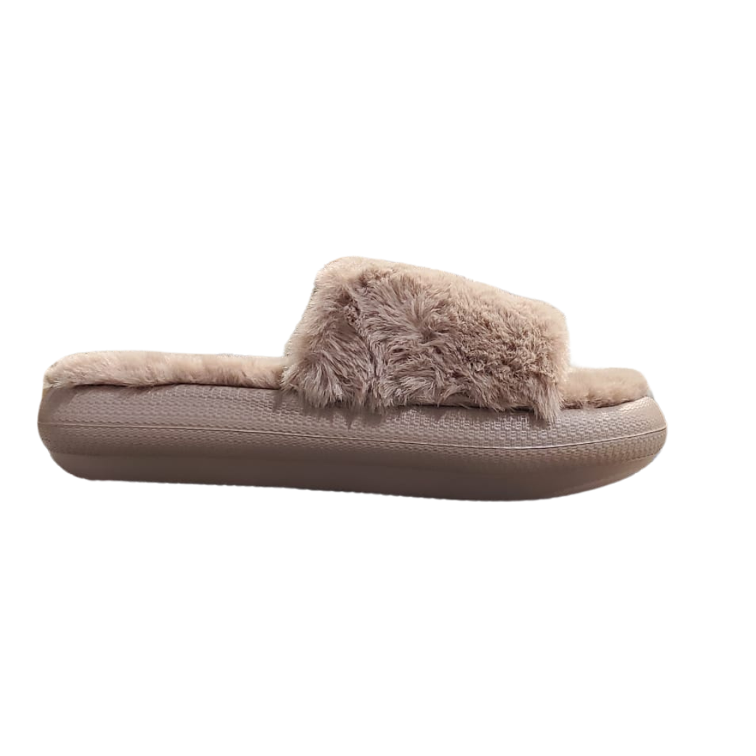 32 Degree Heat Plush Cushion Slide Brown