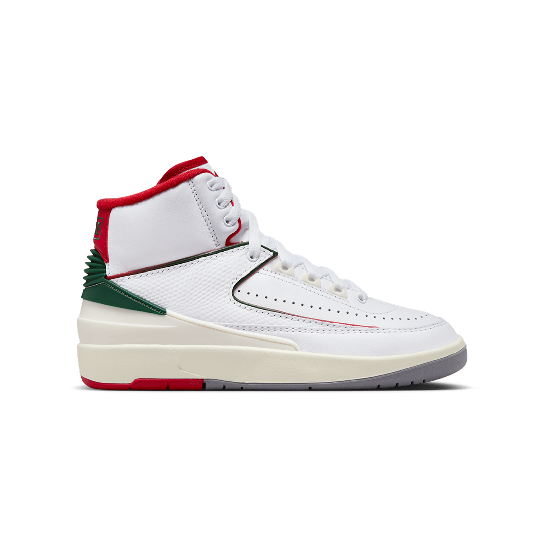 Air Jordan 2 Retro Big Kids' GS Mid Shoes – ‘Italy’ DQ8562-101