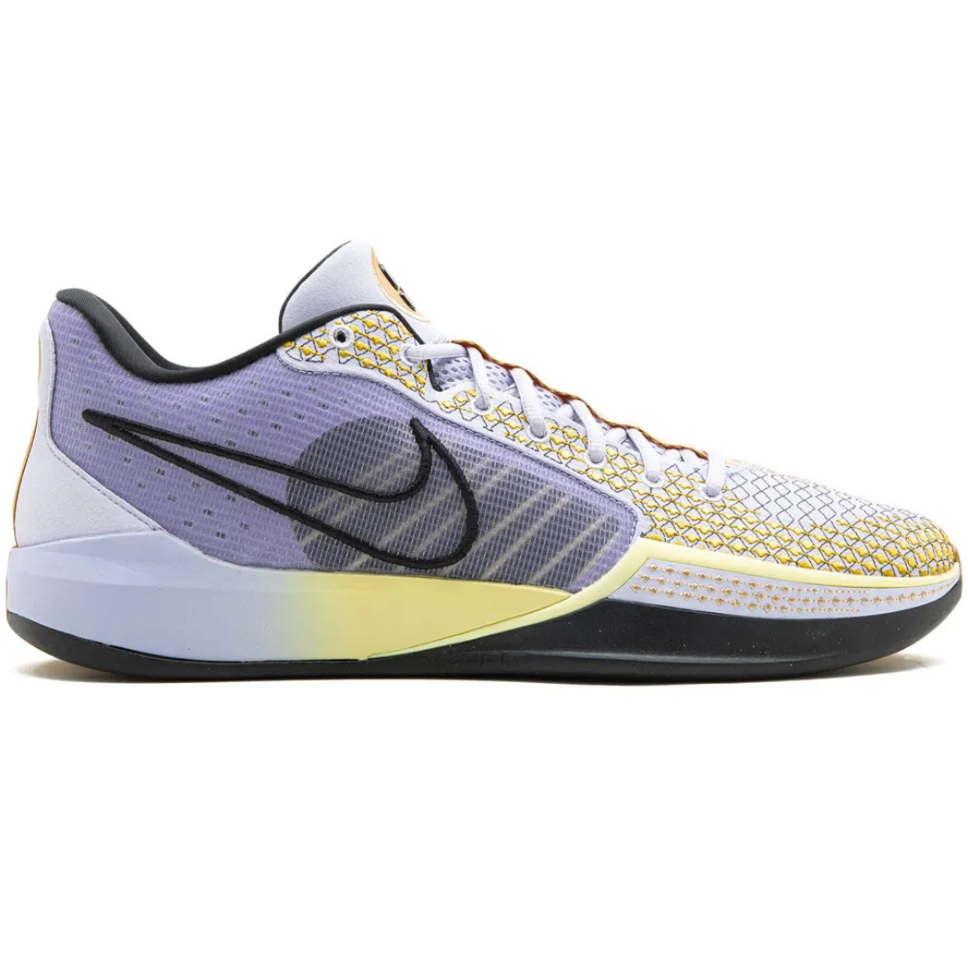 Nike Women's Sabrina 1 FQ3381-501