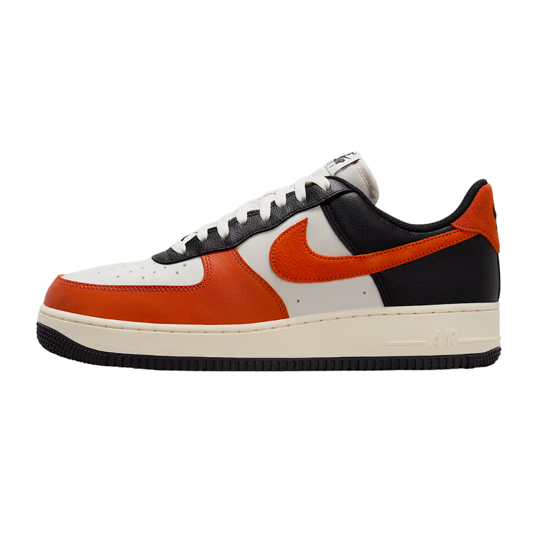 Nike Men's Air Force 1 '07 LV8 Fashion Shoes HQ4987-010