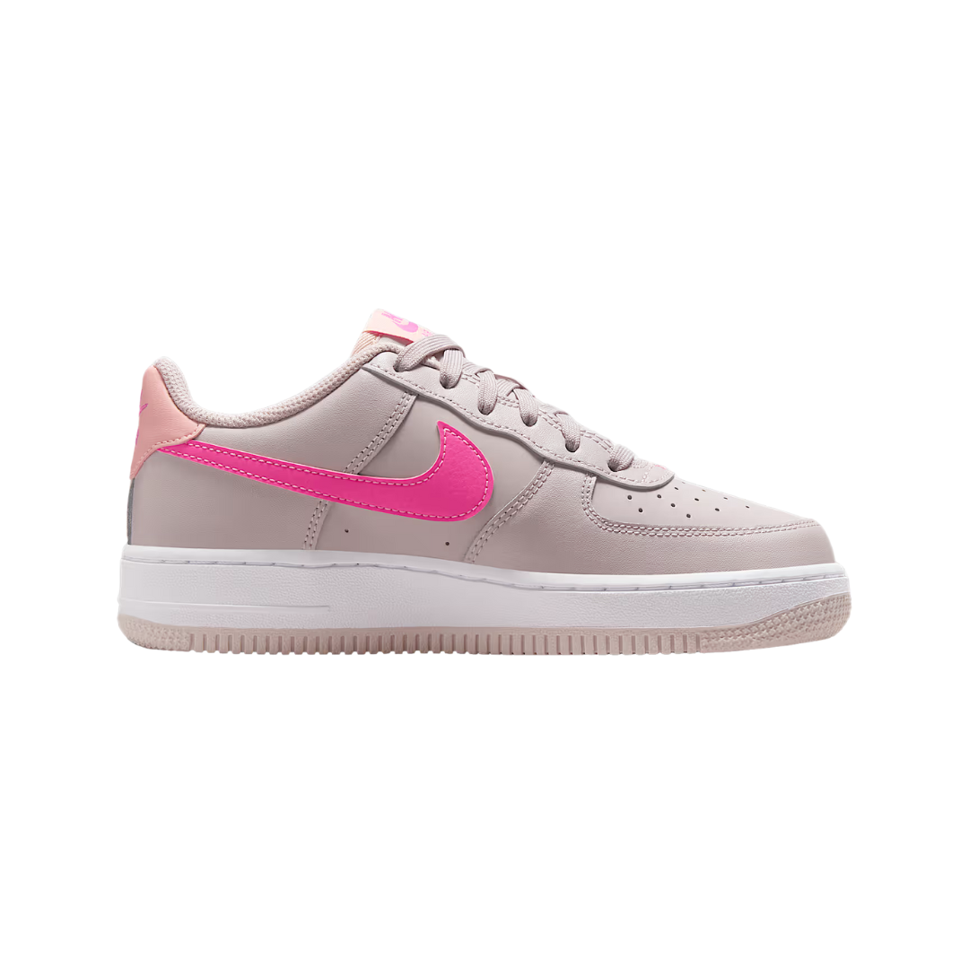 Nike Big Kids’ Air Force 1 Shoes FV5948-002