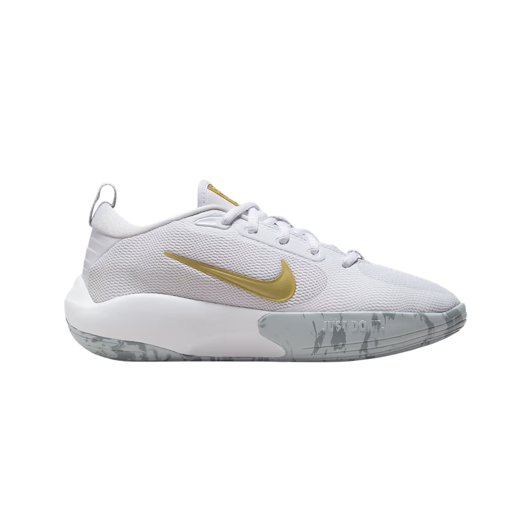 Nike Big Kids' IsoFly Basketball Shoes – FN4384-100