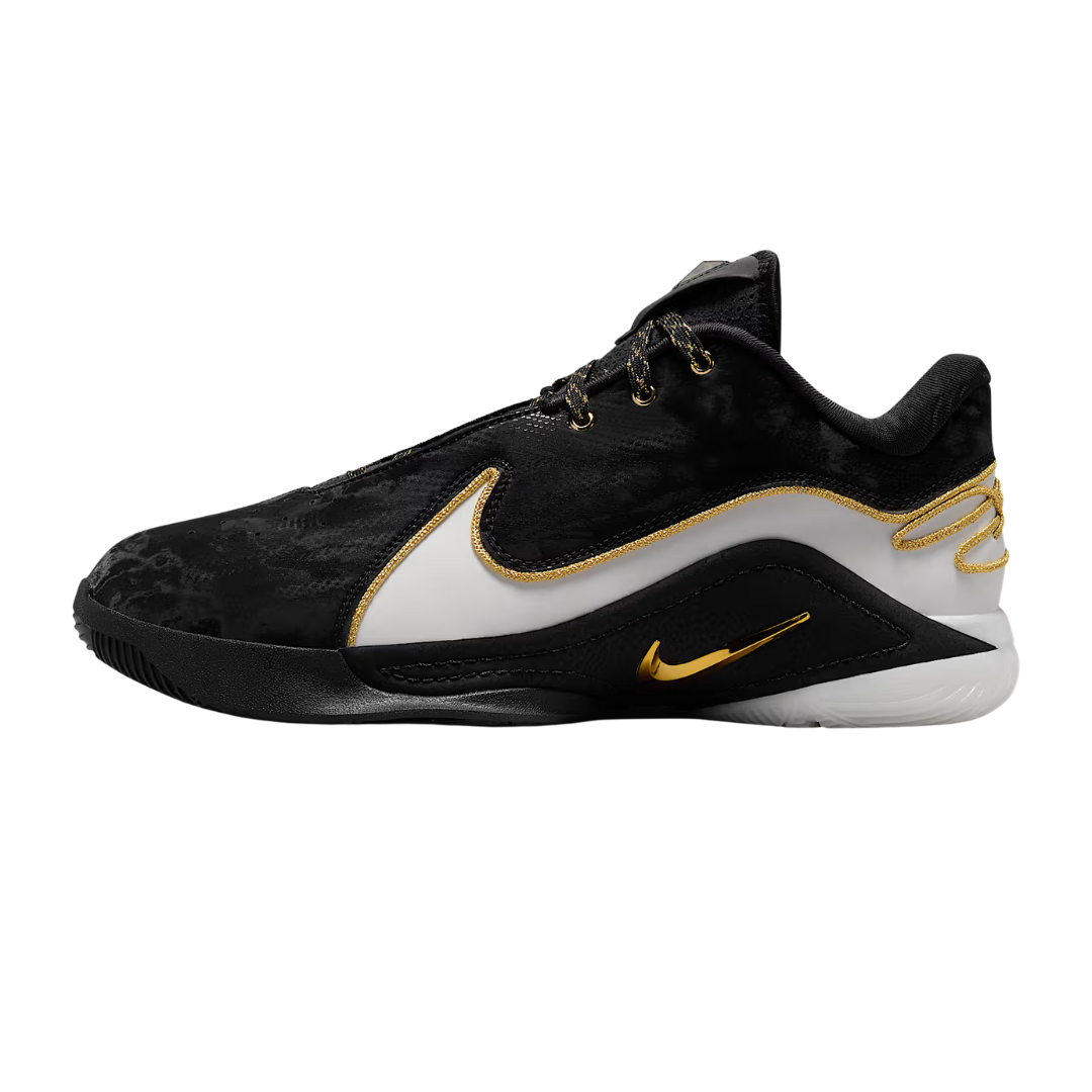 Nike Men's LeBron 22 Basketball Shoes – HV8454-100