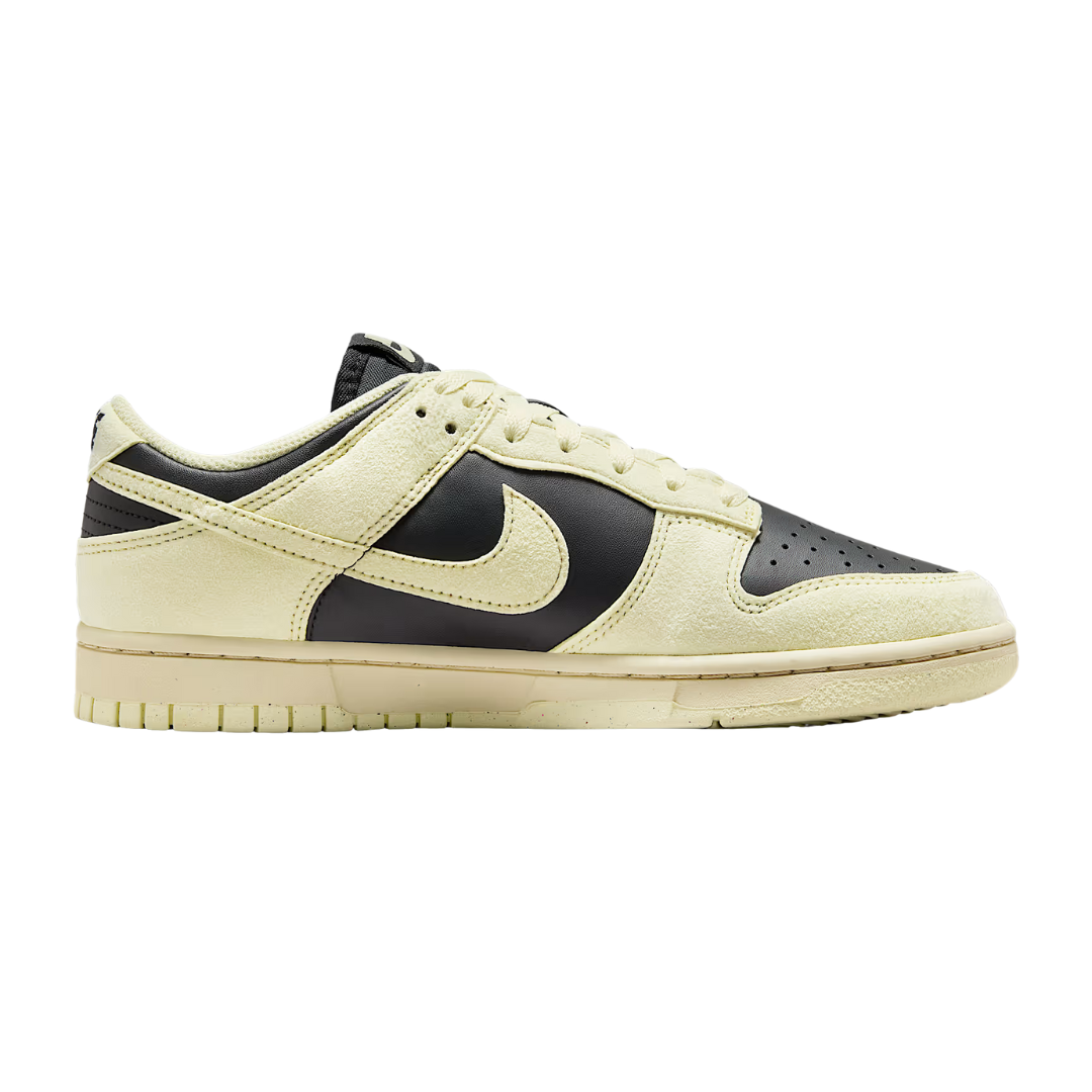 Nike Women’s Dunk Low Light Khaki Shoes – HJ7673-005