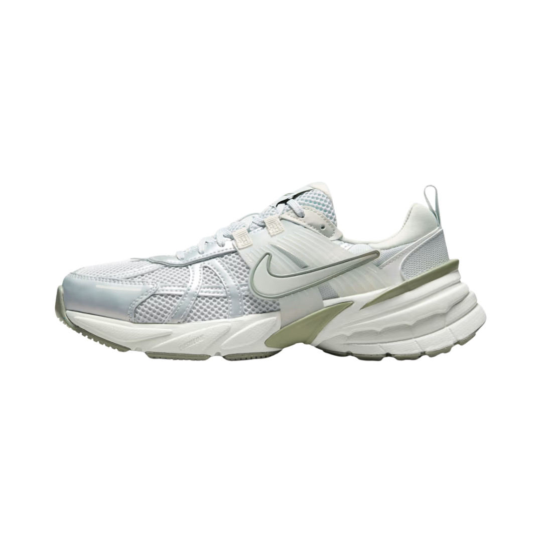 Nike Women’s V2K Run Shoes – FD0736-006