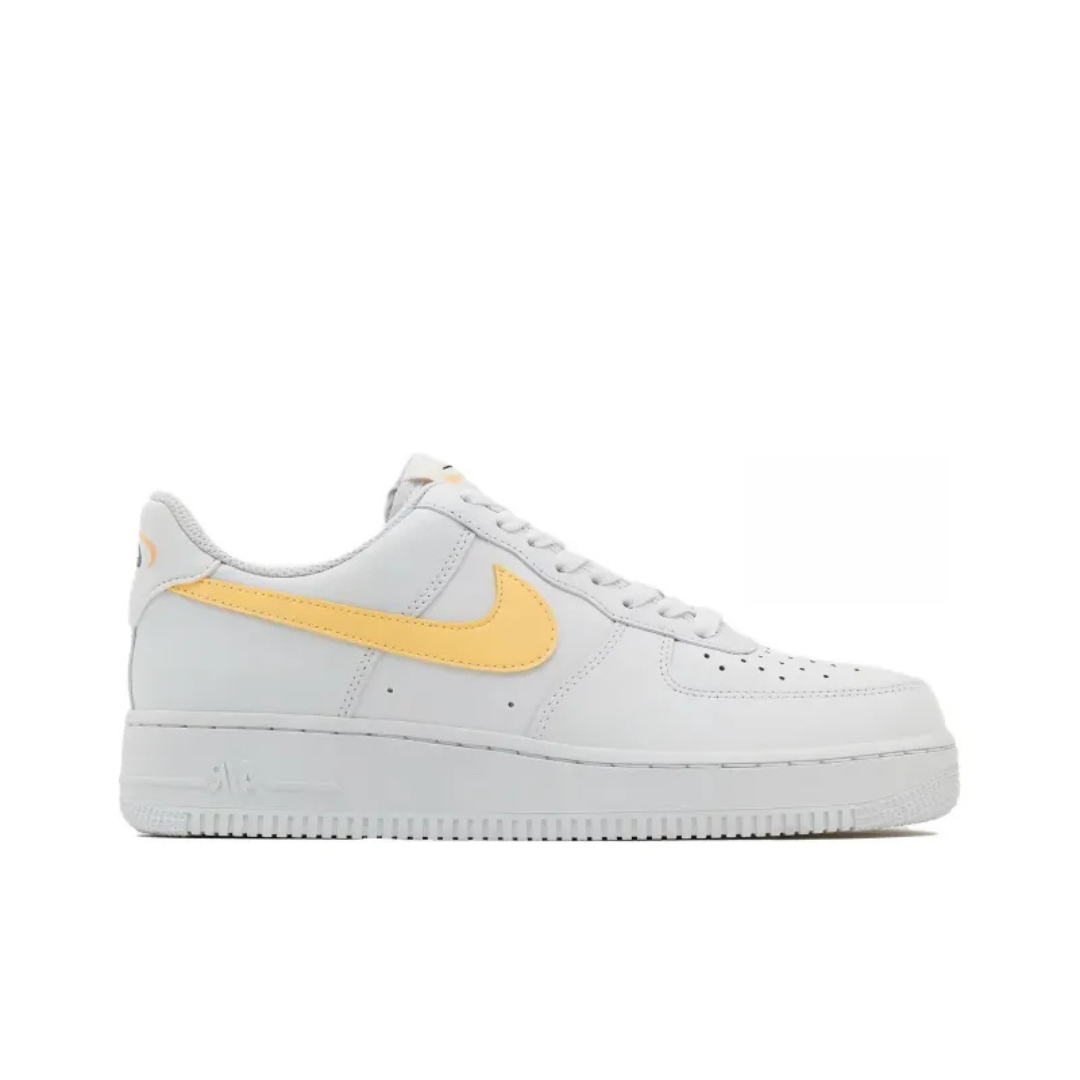 Nike Women's Air Force 1' 07 Shoes White/Melon FQ2742 100