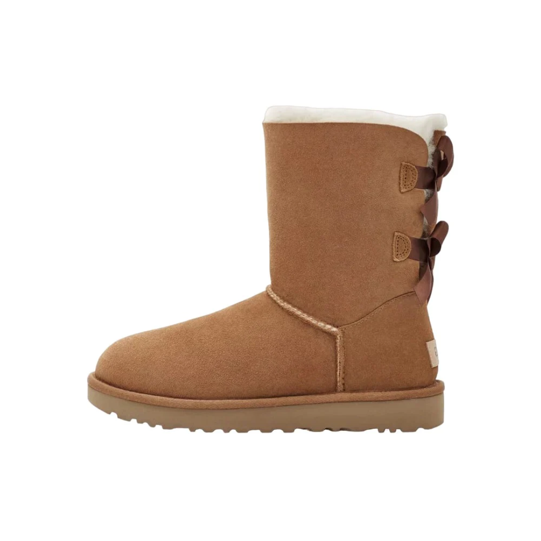 UGG Women’s Bailey Bow II Boot Chestnut Sheepskin – 1016501