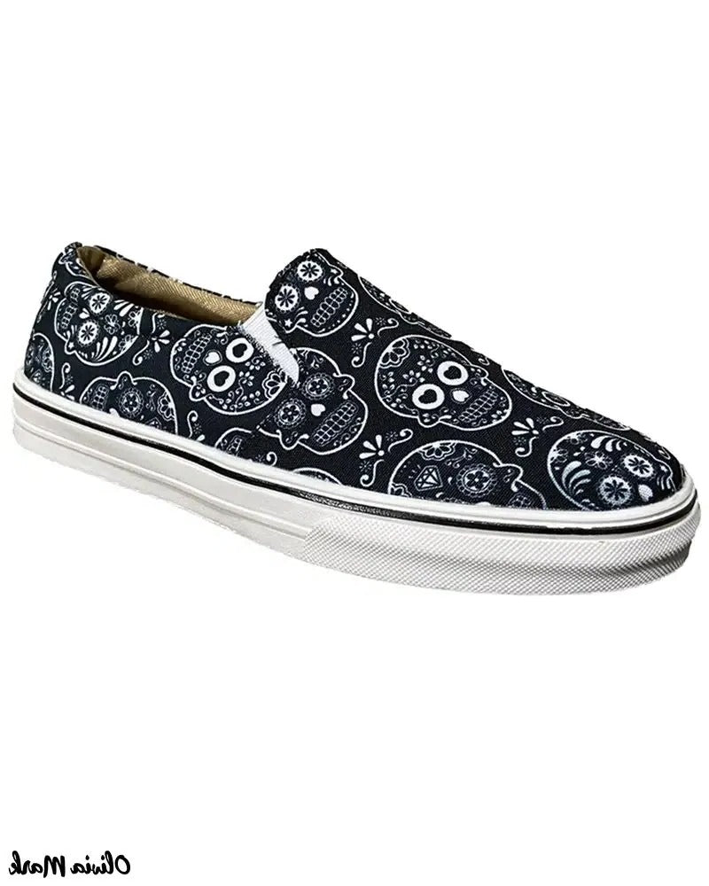 Fashion Women's Black & White Skull & Bones Slip-On Sneaker