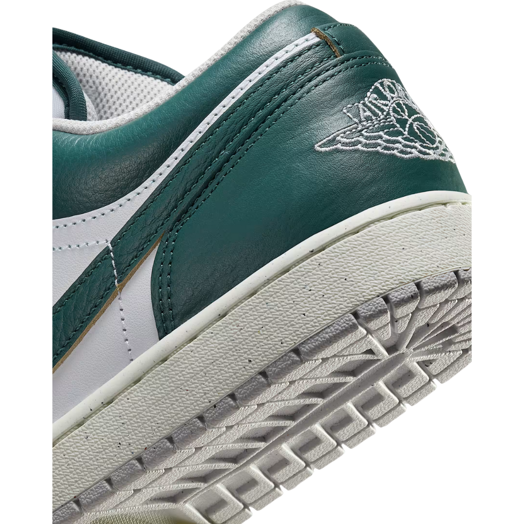 Air Jordan 1 Low SE Men’s Shoes – Oxidized Green/White/Sail FQ7687-300