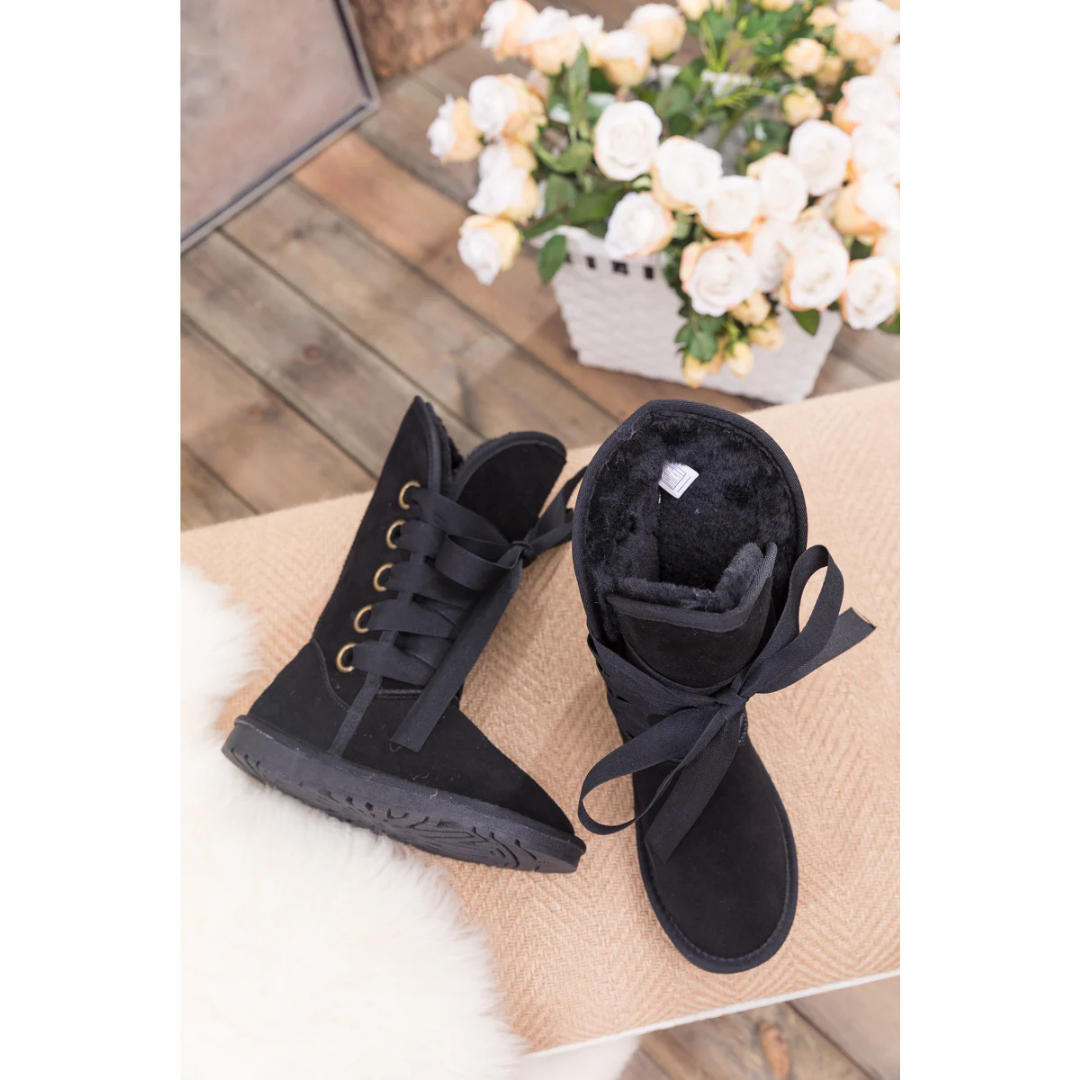 Smaibulun Black Ribbon Lace-up Faux Fur Lined Suede Boots