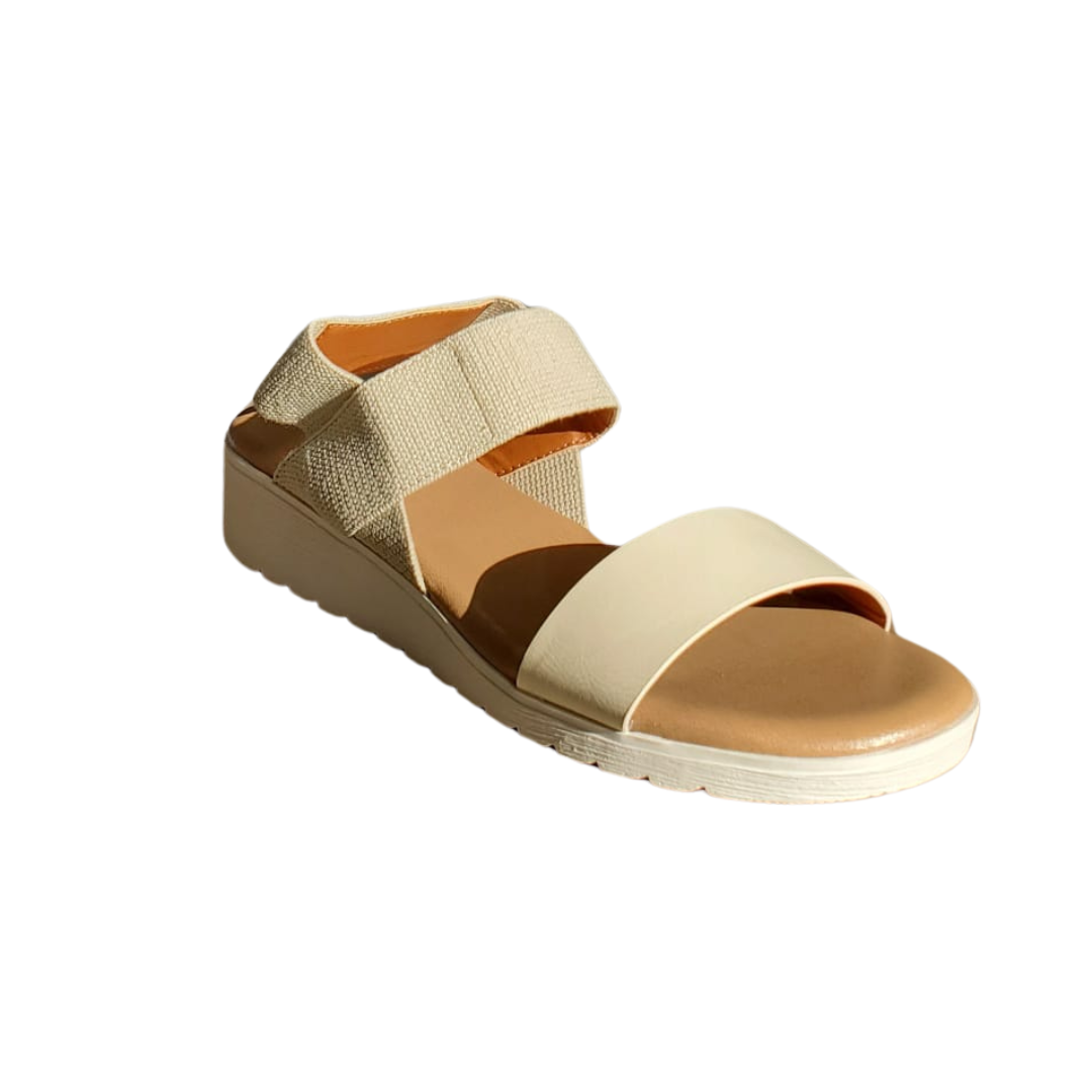 Kensie Women's Everlee Strap Sandal Tan