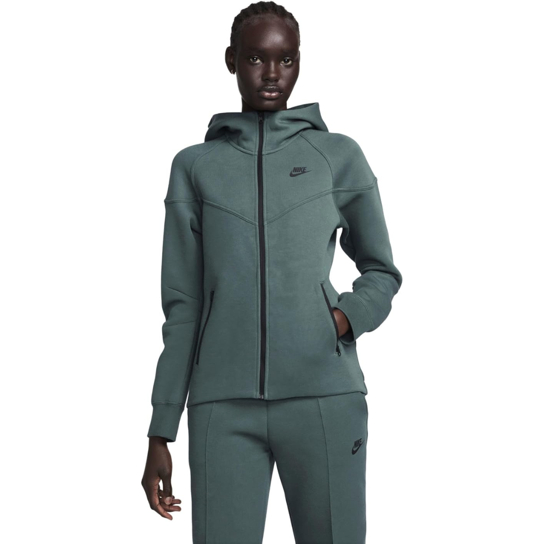 Nike Women's Sportswear Tech Fleece Full-Zip Hoodie FB8338