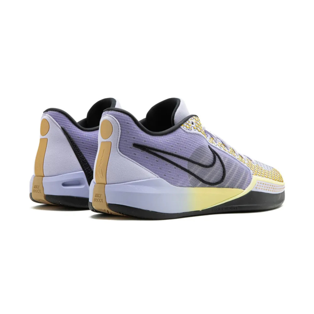 Nike Women's Sabrina 1 FQ3381-501