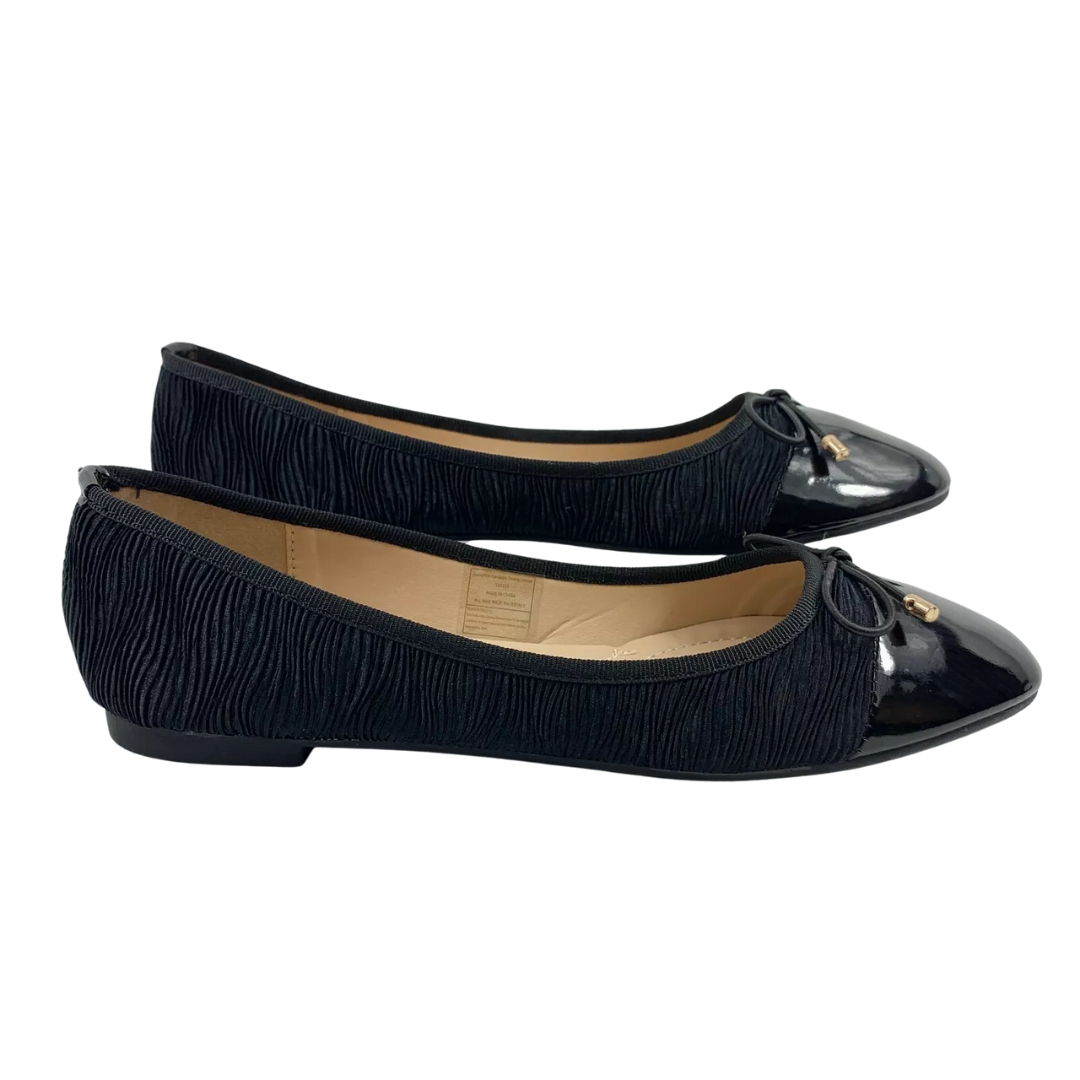 J.Mank Women's Wave Bow Accent Cheery Ballet Flats – Black