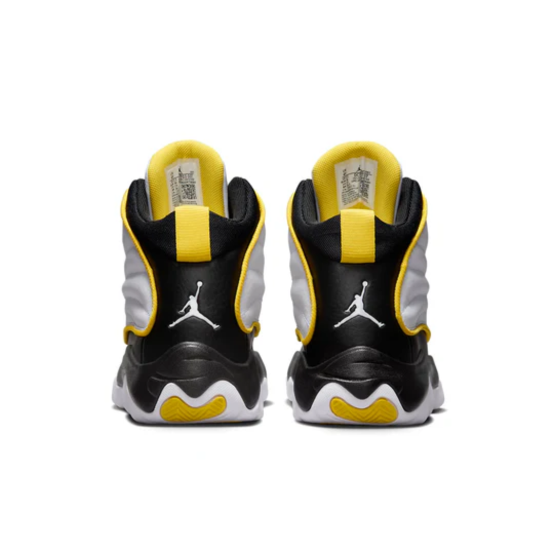 Jordan Big Kids' Pro Strong Grade School Shoes – DC7911-107