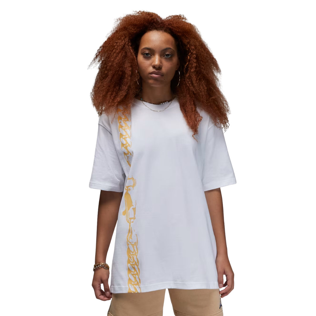 Jordan Women’s Oversized Graphic T-Shirt – DZ3203-100