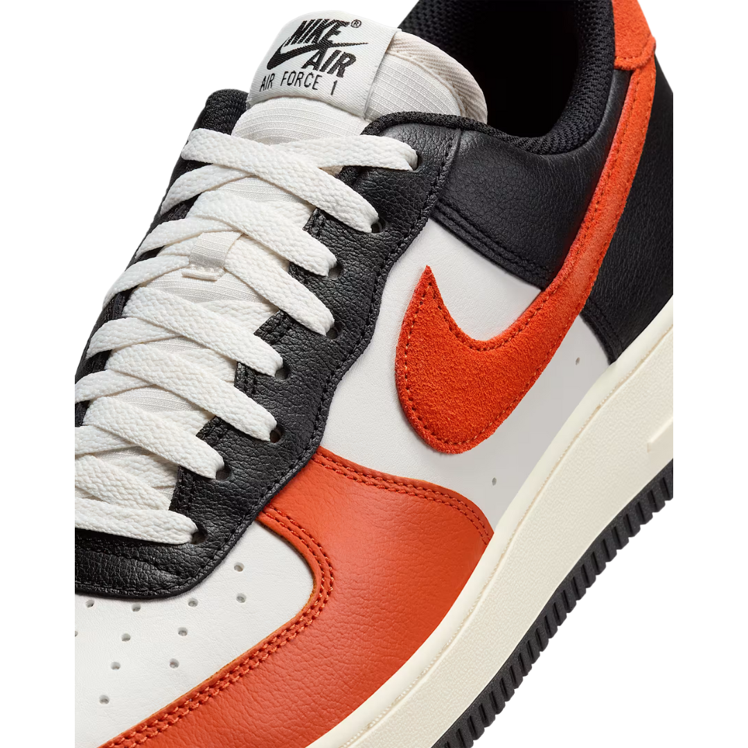 Nike Men's Air Force 1 '07 LV8 Fashion Shoes HQ4987-010