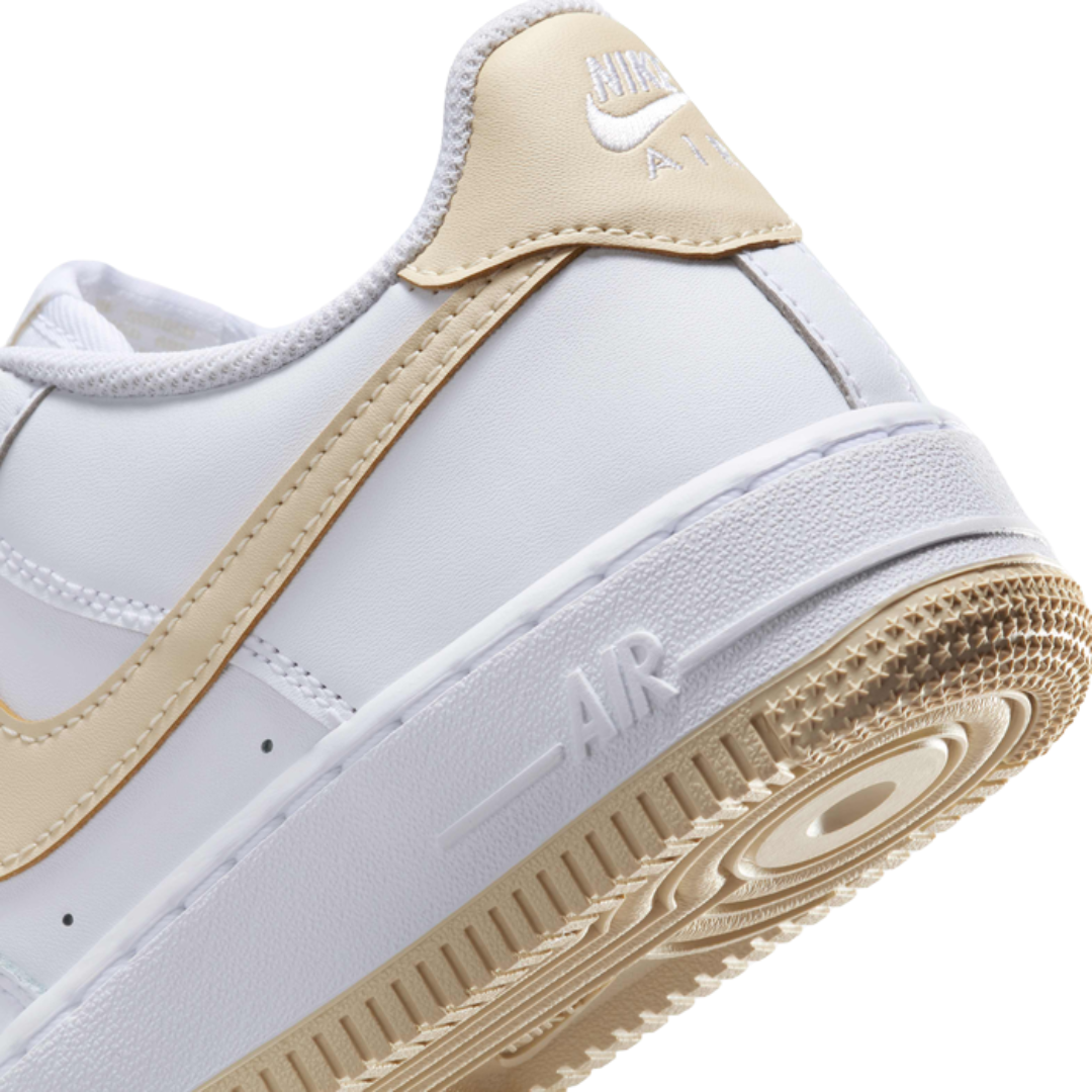 Nike Big Kids Air Force 1 Shoes White FV5948-118