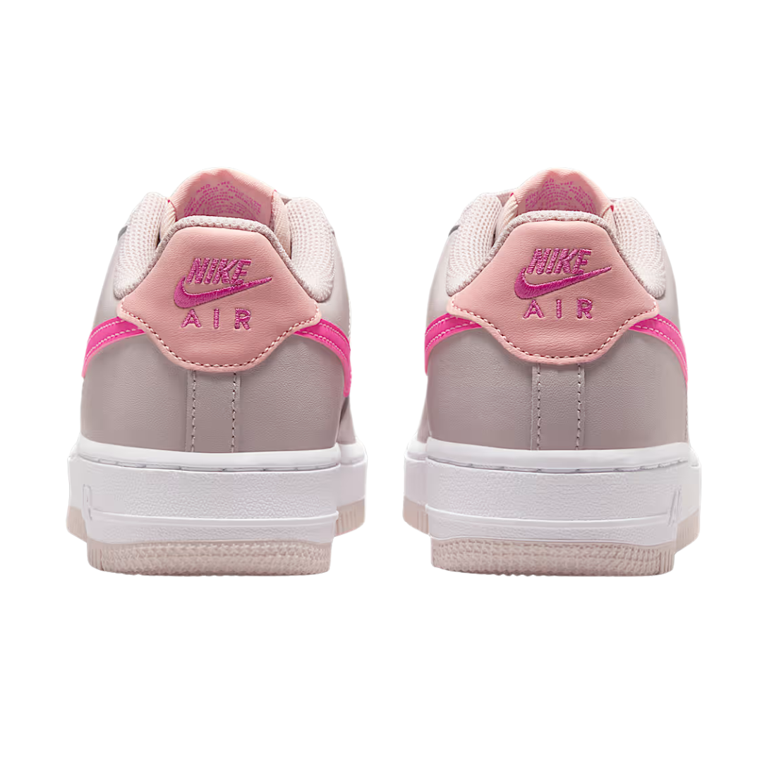 Nike Big Kids’ Air Force 1 Shoes FV5948-002