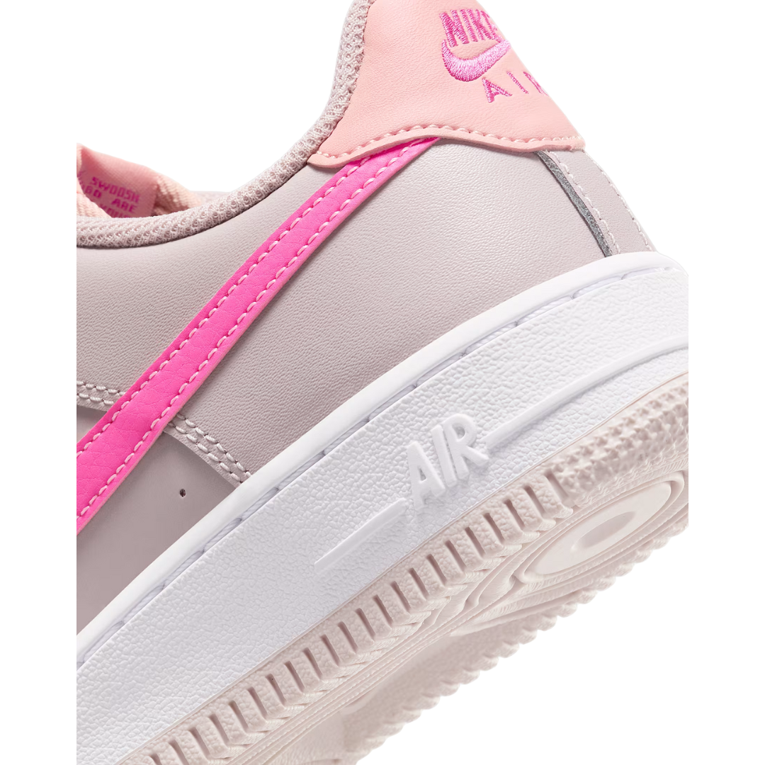 Nike Big Kids’ Air Force 1 Shoes FV5948-002