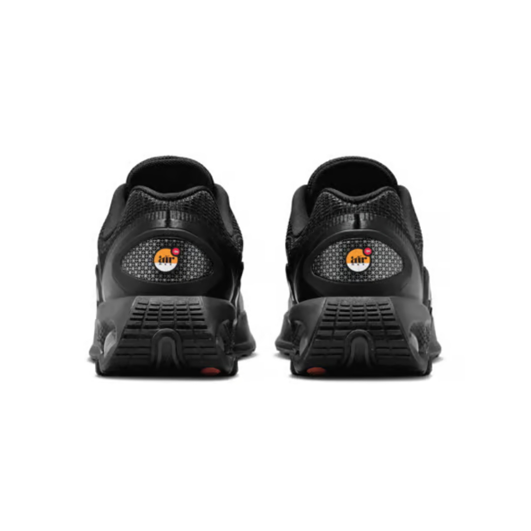 Nike Big Kids' Air Max DN Grade-School Shoes – Black