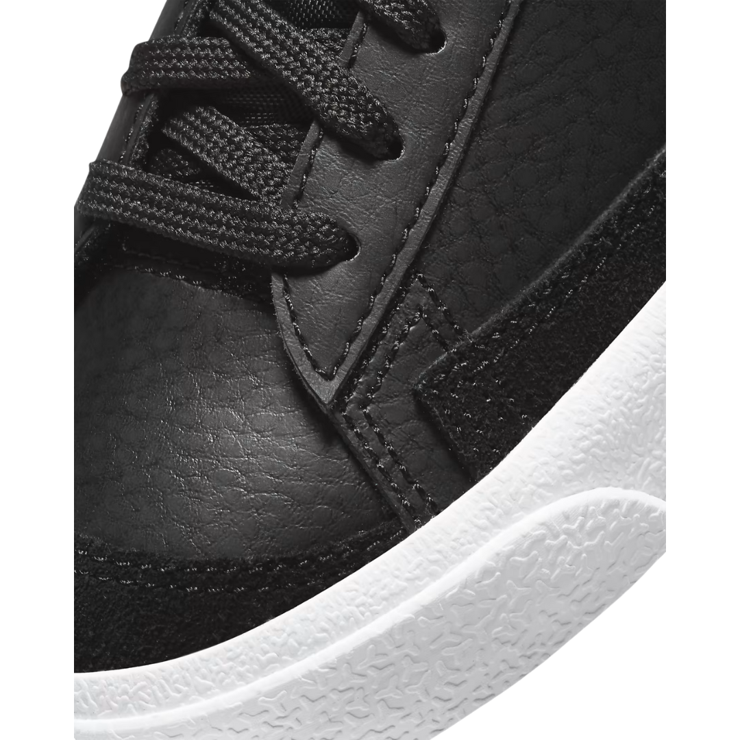 Nike Big Kids' Blazer Mid '77  Shoes – Black Shoes DA4086-002