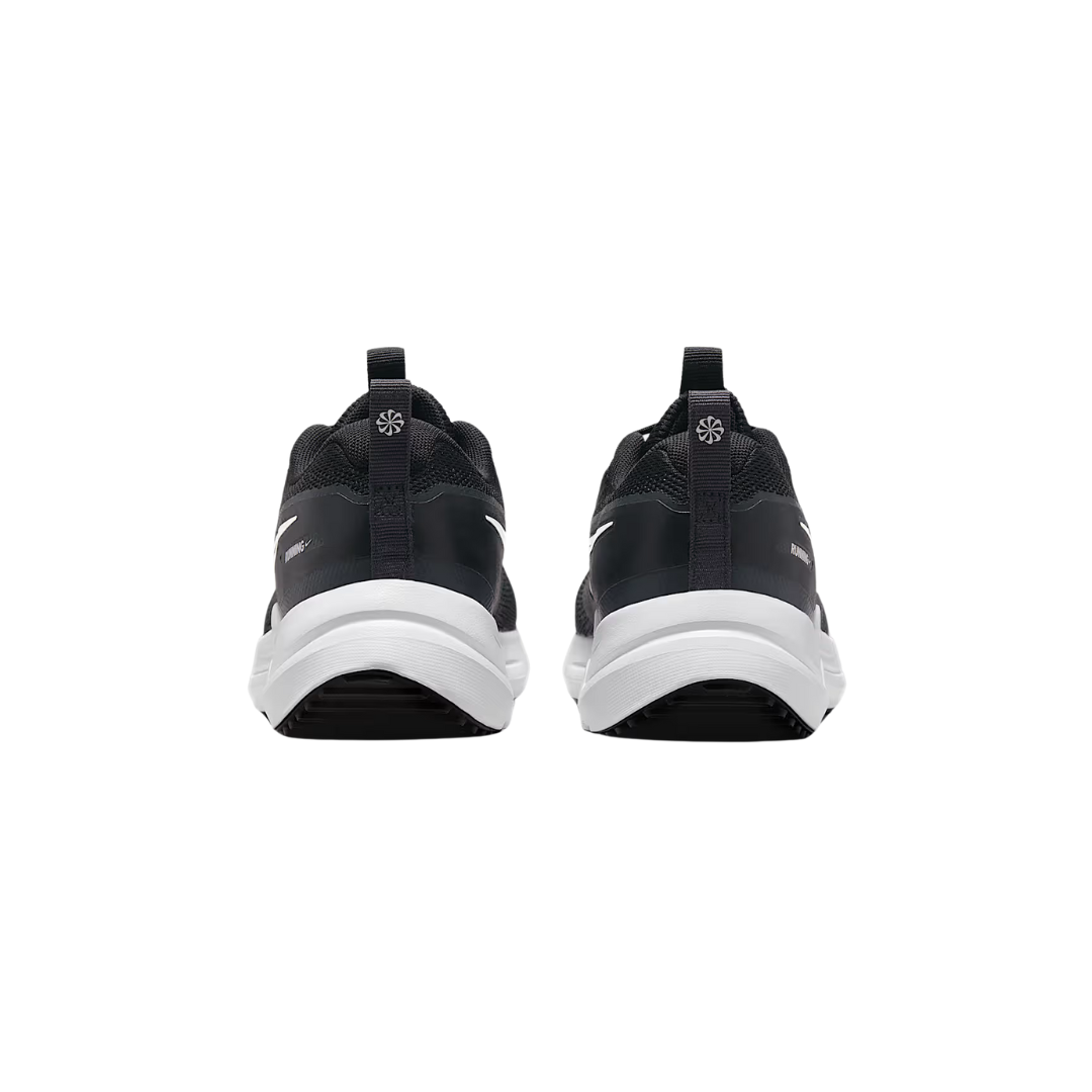 Nike Big Kids' Cosmic Runner Road Running Shoes - HM4402-003
