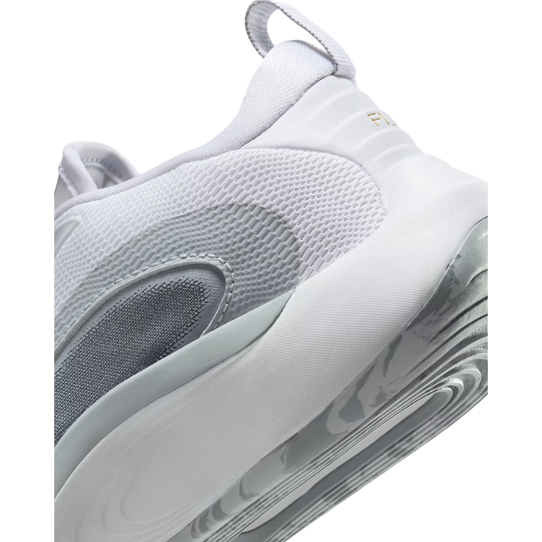 Nike Big Kids' IsoFly Basketball Shoes – FN4384-100