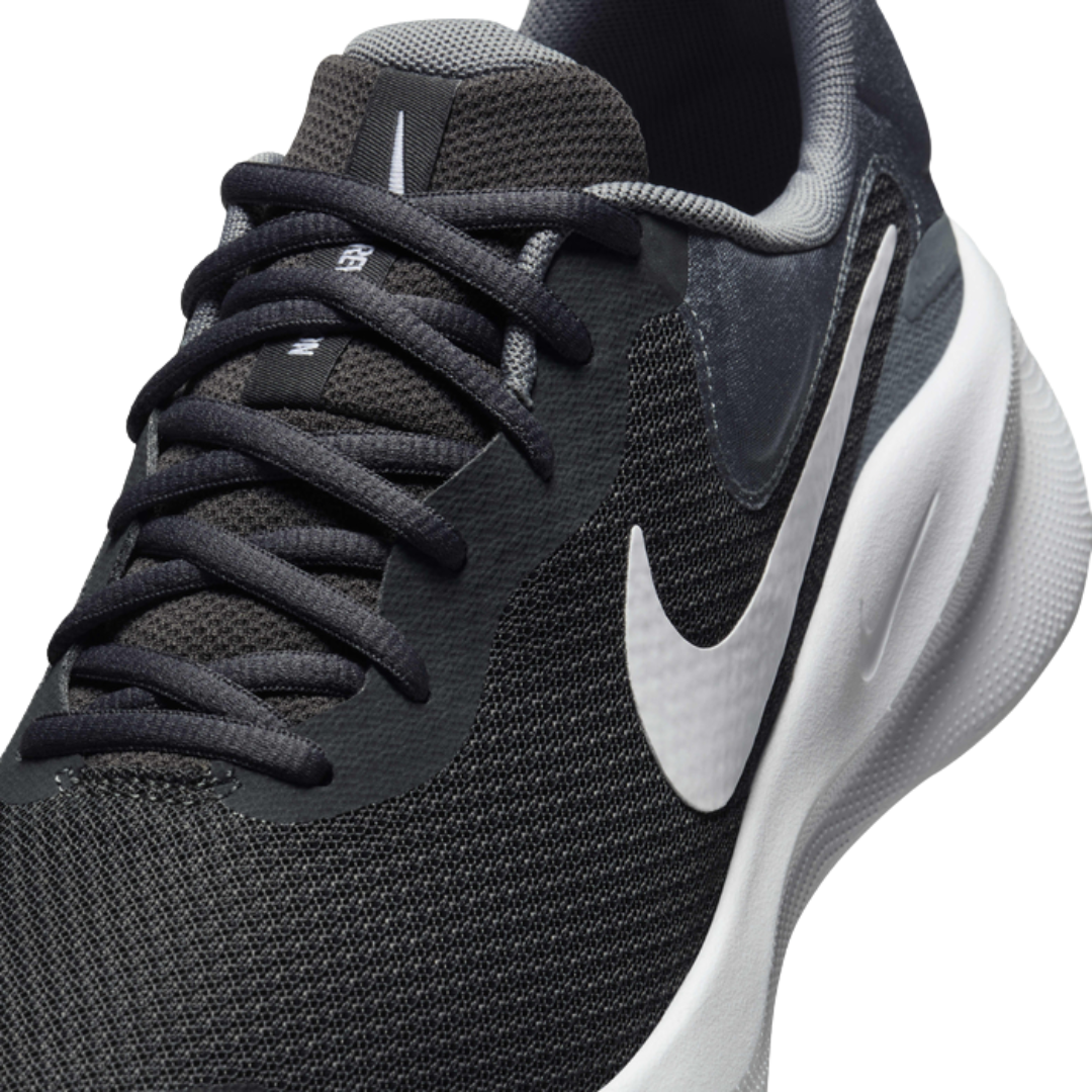 Nike Men's Revolution 7 Black Running Shoes