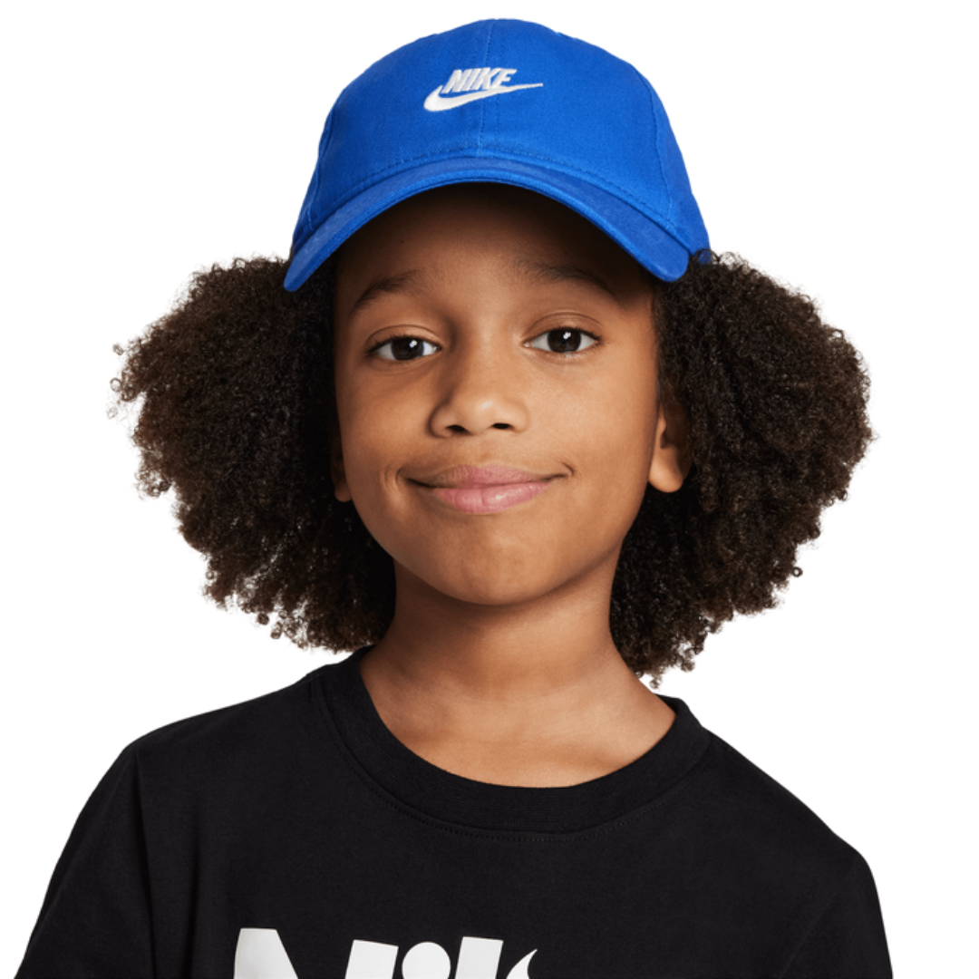Nike Little Kids’ Futura Curved Brim Cap – Blue 8A2902-U89