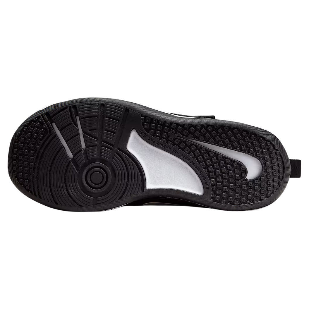 Nike Little Kids’ Omni Multi-Court Shoes – Black/White DM9026-002