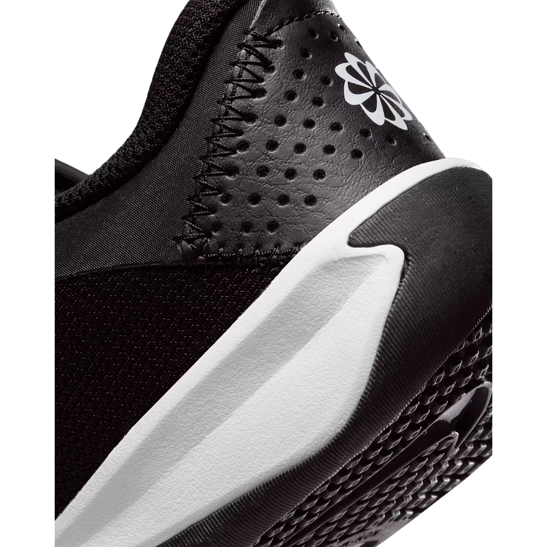 Nike Little Kids’ Omni Multi-Court Shoes – Black/White DM9026-002