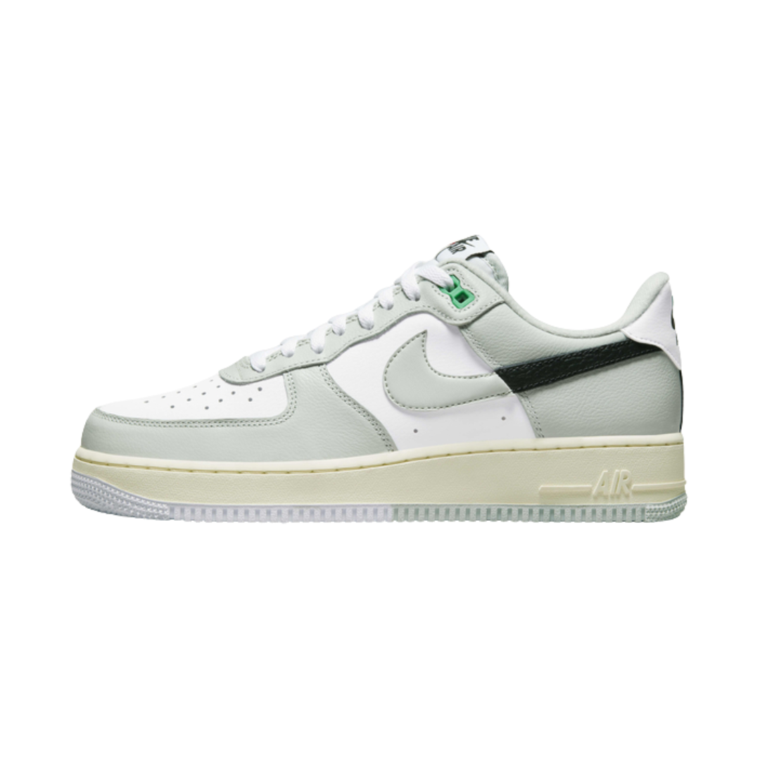 Nike Men's Air Force 1 '07 LV8 Shoes – DZ2522-001
