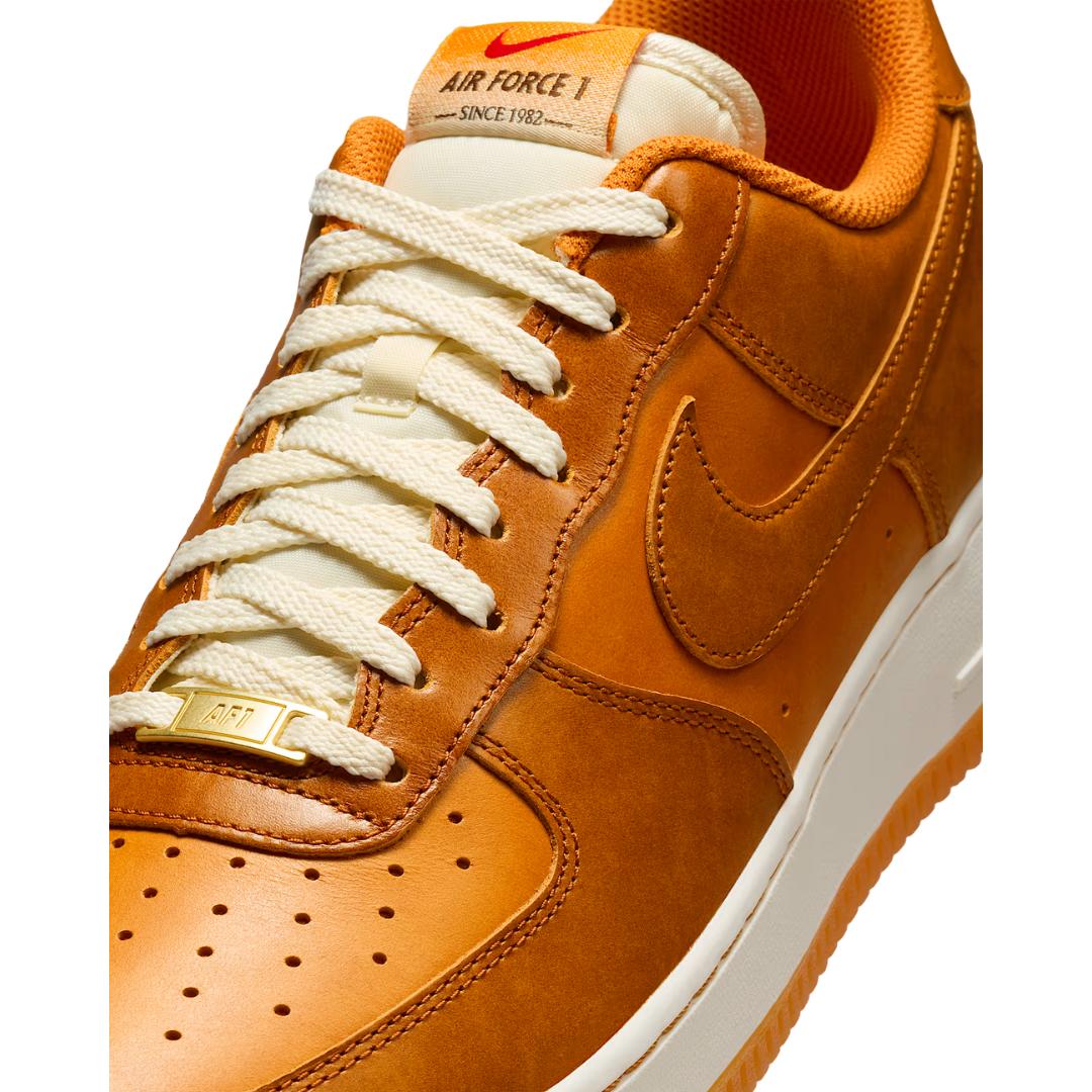 Nike Men’s Air Force 1 '07 LV8 Shoes – HQ3639-720