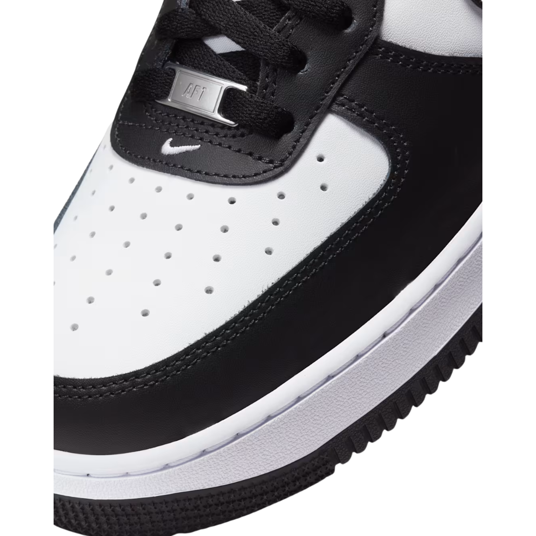 Nike Men's Air Force 1 '07 Shoes – DV0788-001 Black/White