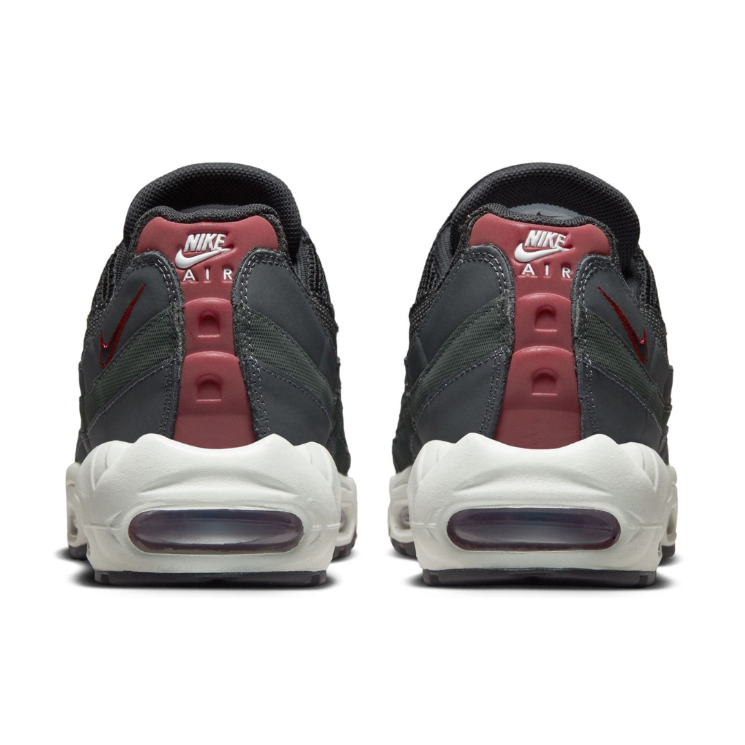 Nike Men’s Air Max 95 Shoes – DQ3982-001