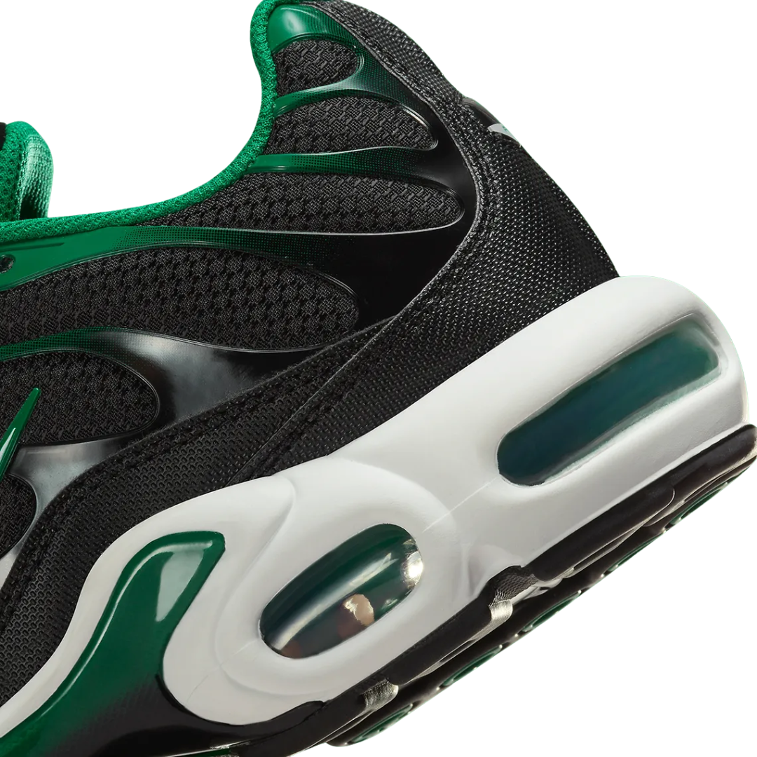 Nike Men's Air Max Plus Black Malachite Shoes - DM0032-009