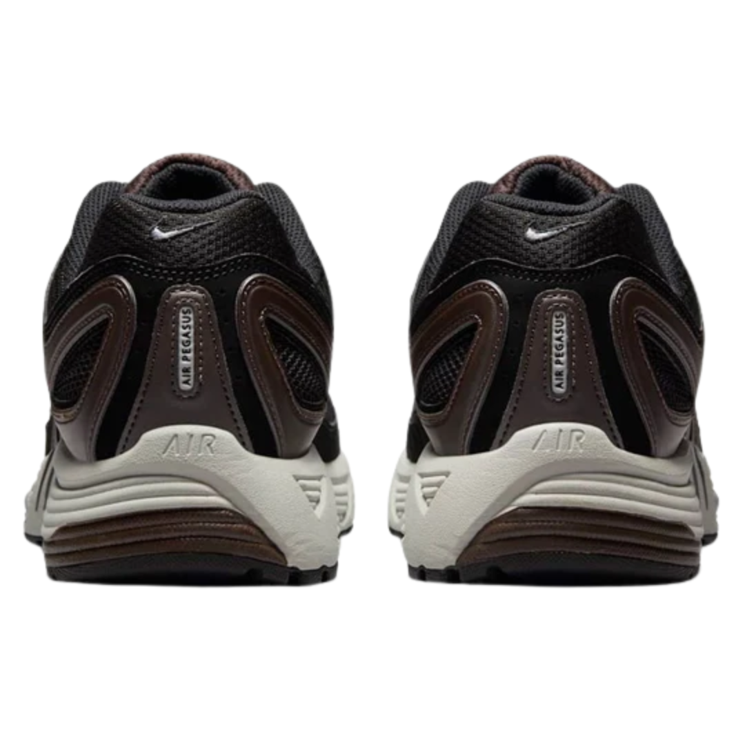 Nike Men's Air Pegasus 2005 Shoes Brown -  HQ5403-200