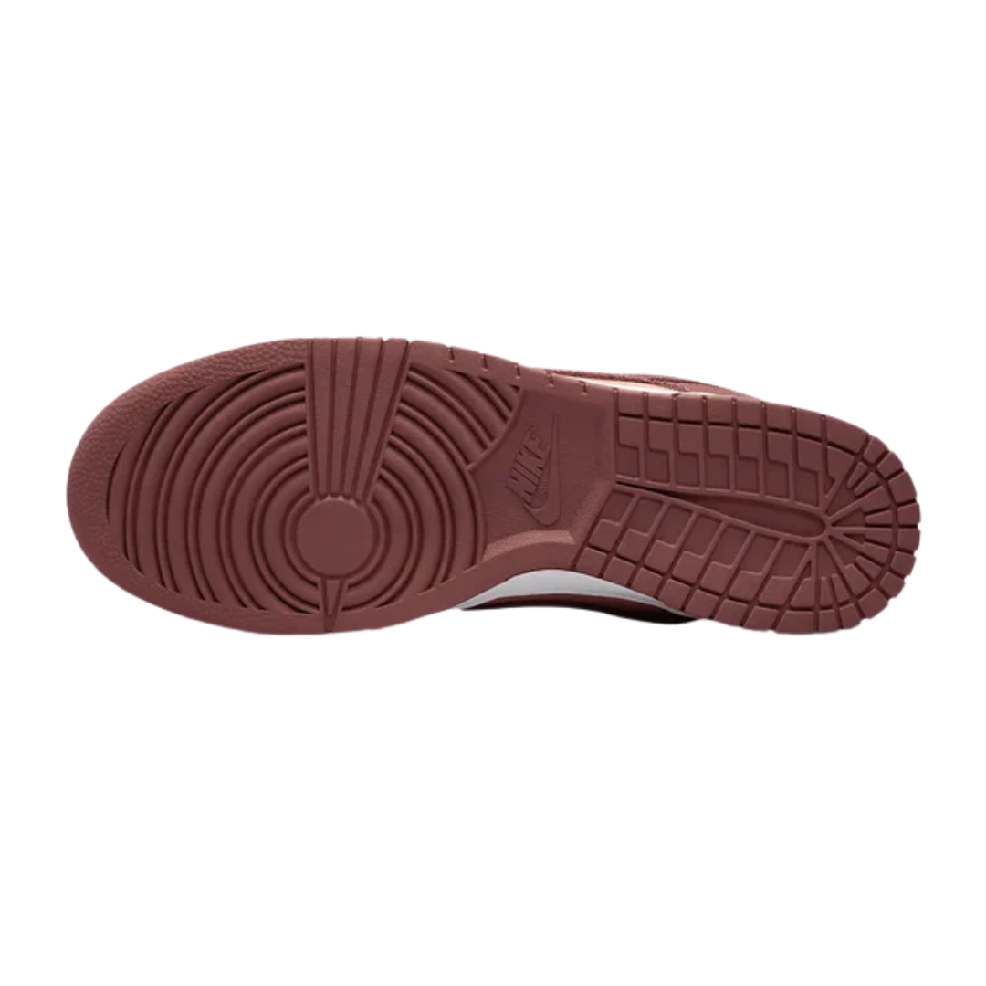Nike Men’s Dunk Low Retro SE “Amber Brown” – FQ8249-200