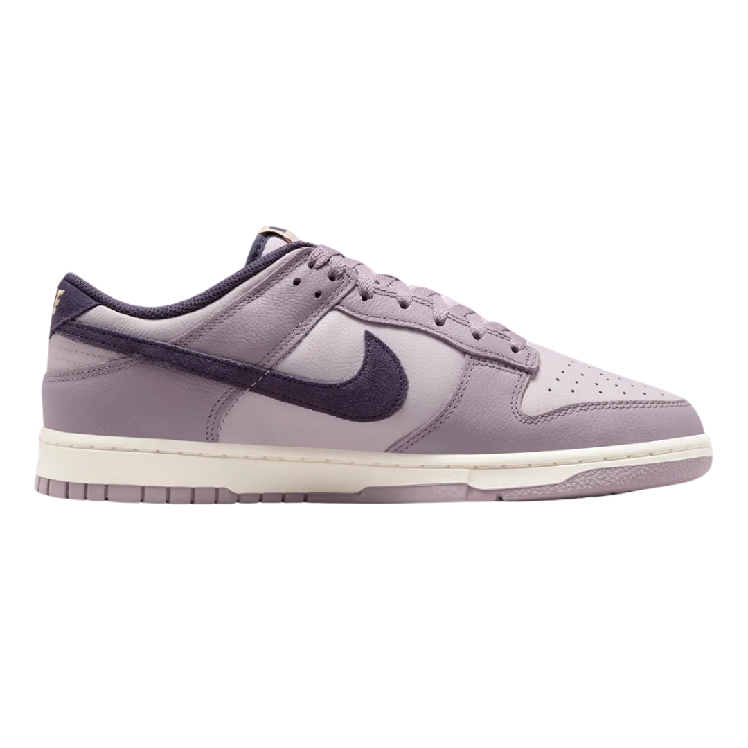 Nike Men's Dunk Low SE 'Light Violet Ore' Shoes  HQ3642-202