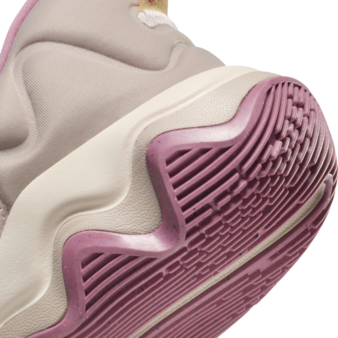 Nike Men's Giannis Immortality 3 Basketball Shoes – DZ7533-200