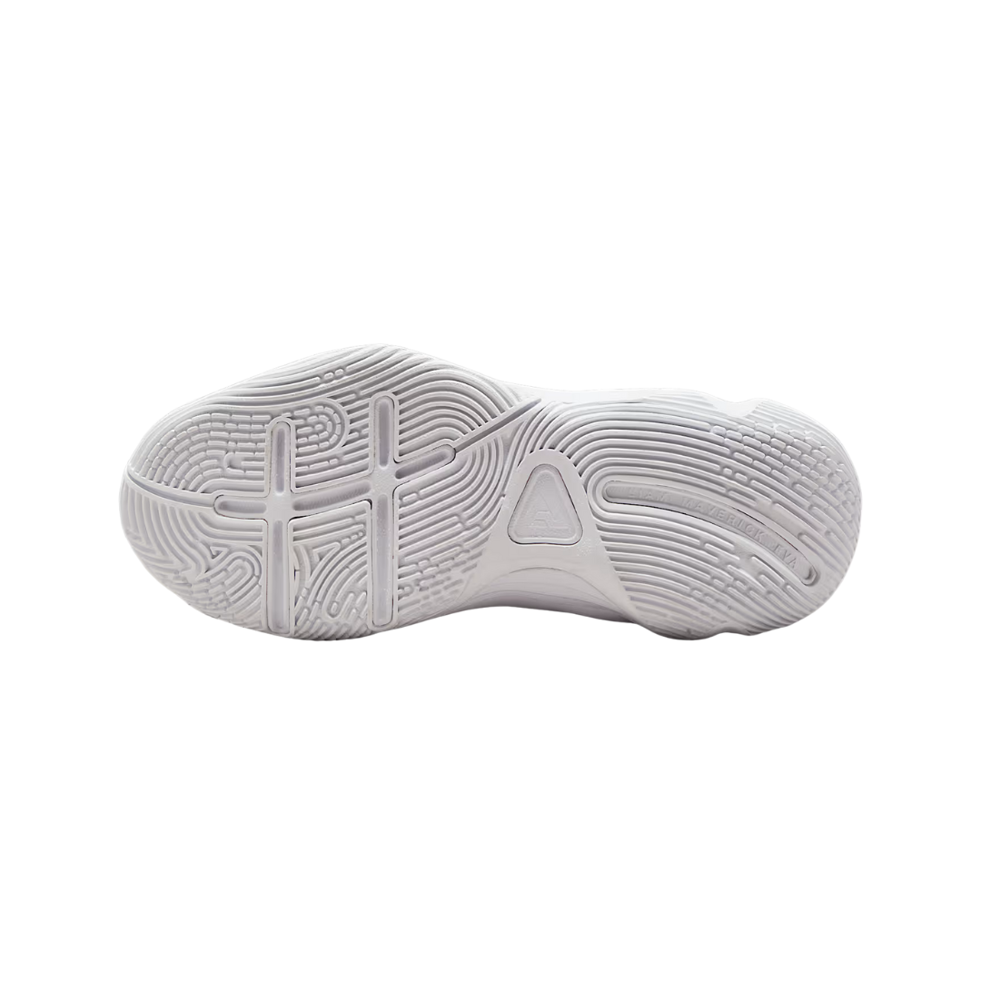 Nike Big Kids' Giannis Immortality 4 Basketball Shoes - FZ6734-100