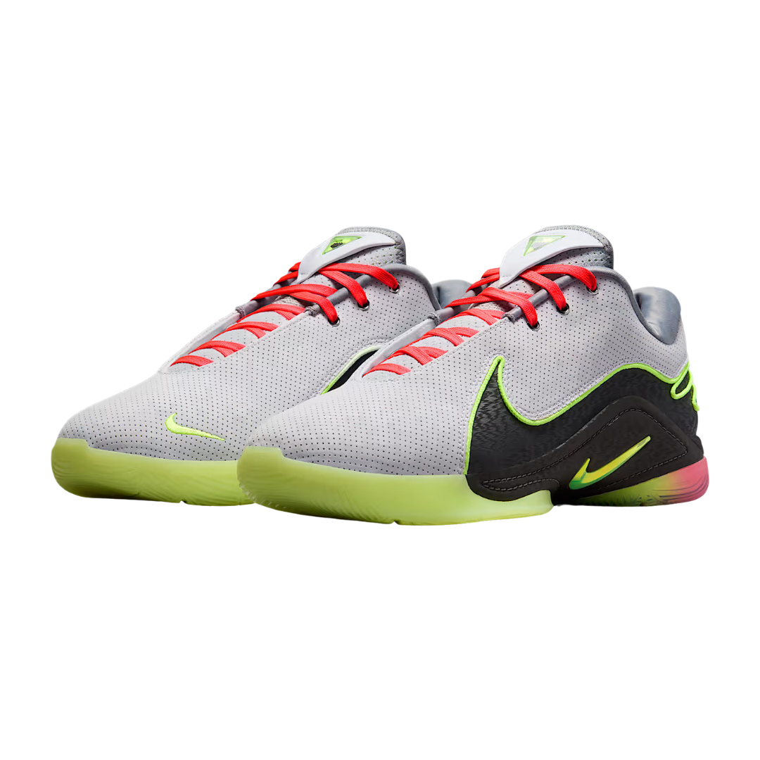 Nike Men's LeBron XXII Basketball Shoes – FZ1094-101