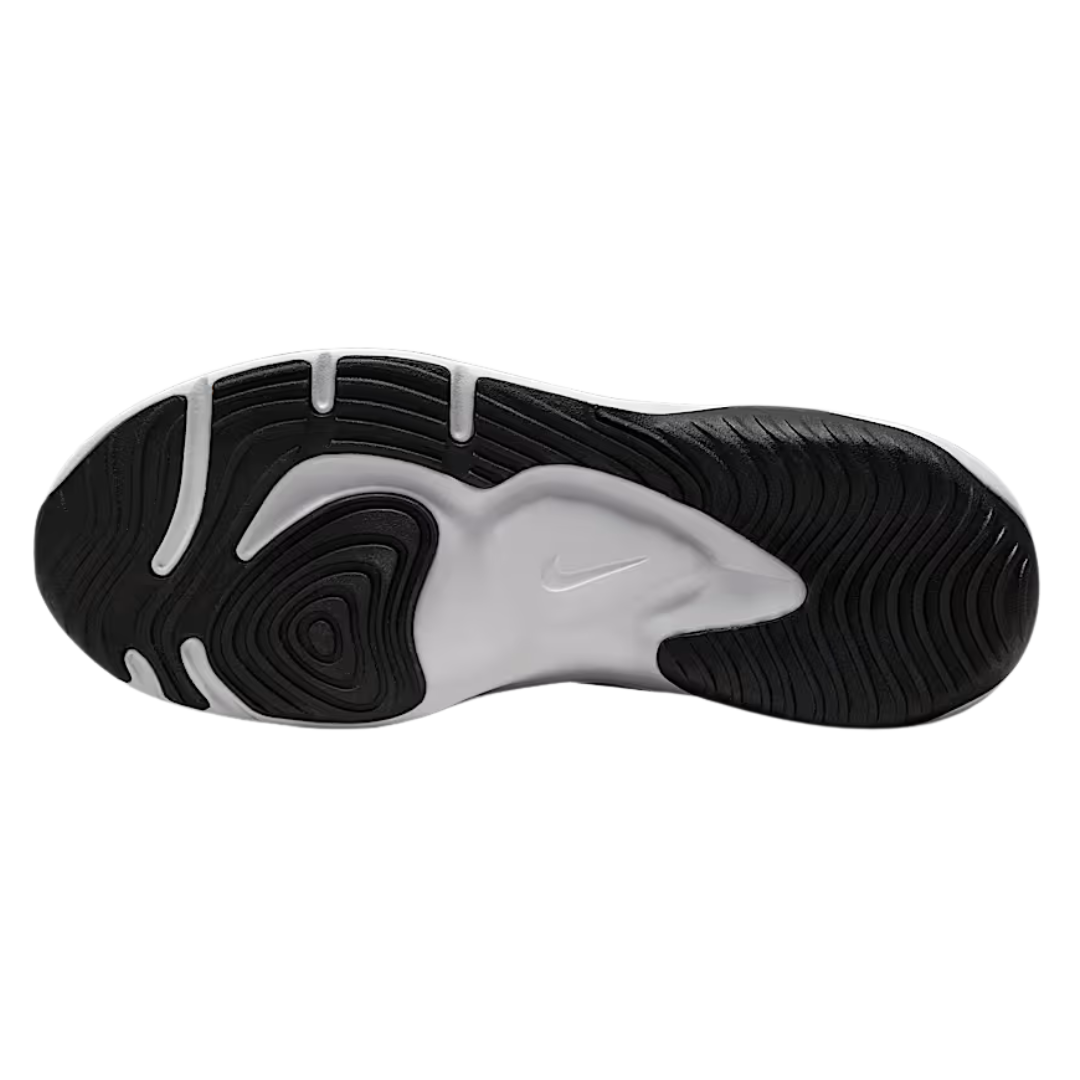 Nike Men's Legend Essential 3 NN Shoes DM1120-001