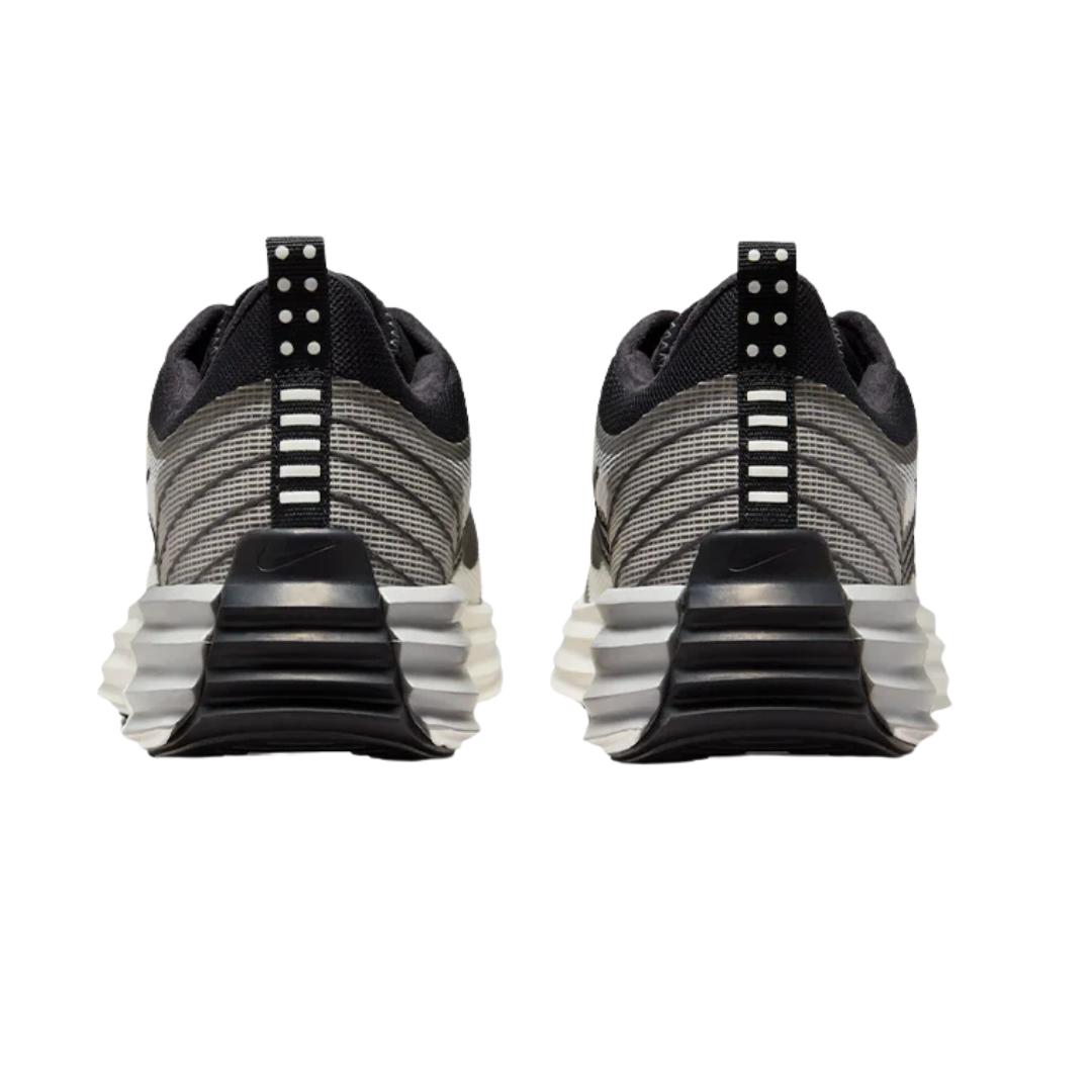 Nike Men’s Lunar Roam Running Shoes DV2440-102