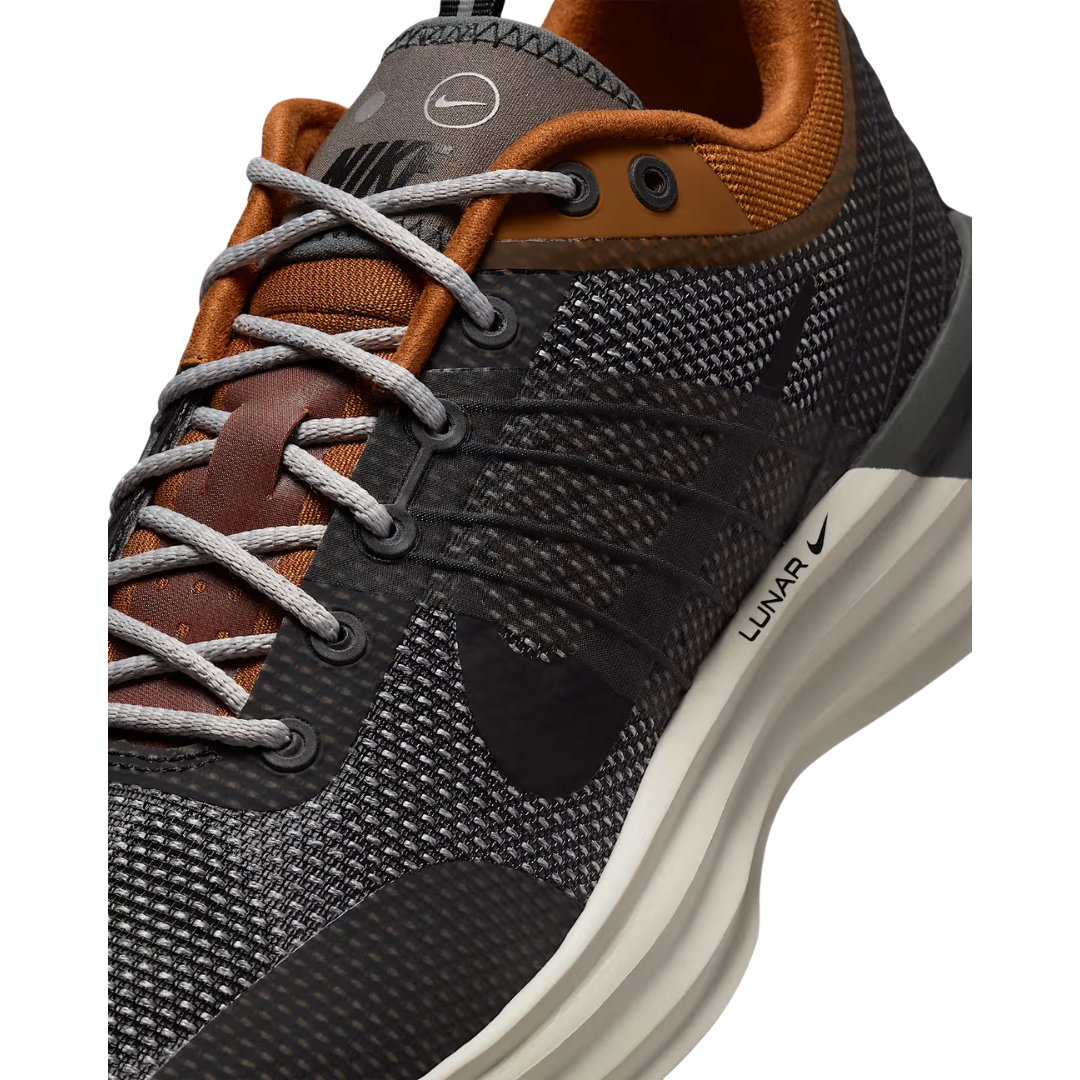 Nike Men's Lunar Roam SE Shoes – FZ8116-200