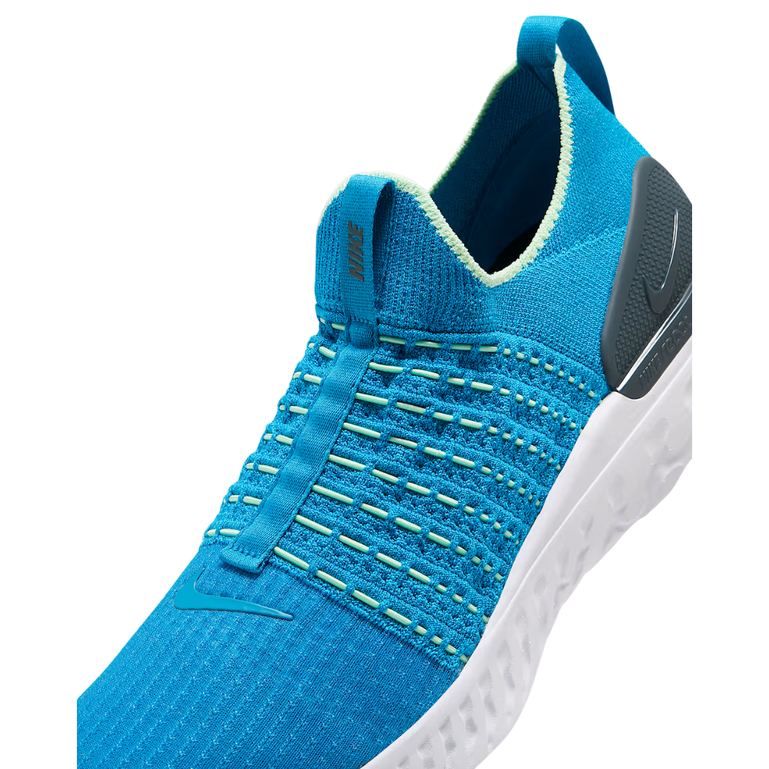 Nike Men’s Phantom Run 2 Road Running Shoes – CJ0277-402