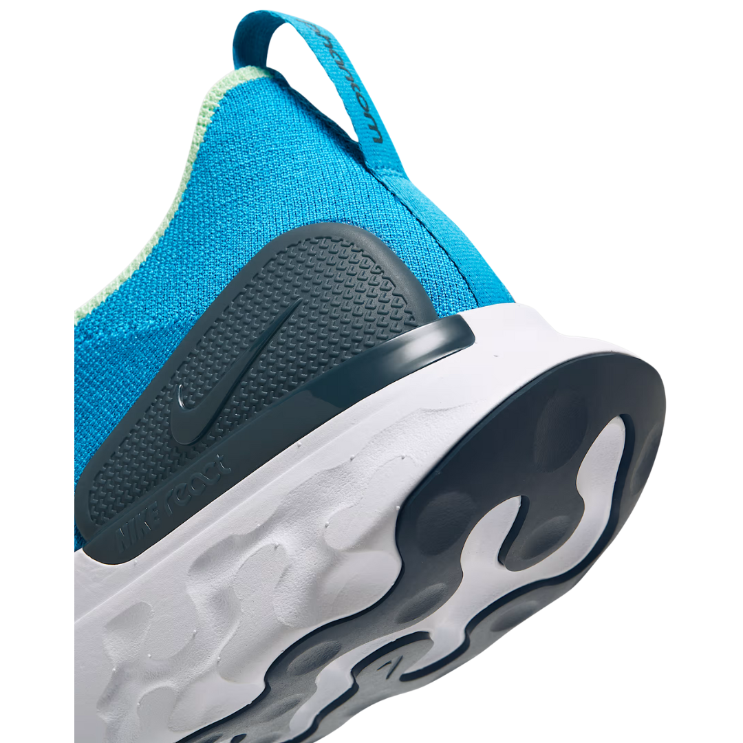 Nike Men’s Phantom Run 2 Road Running Shoes – CJ0277-402