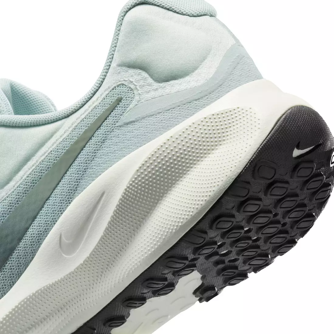 Nike Men’s Revolution 7 Running Shoes – Light Silver/Sequoia FB2207-011