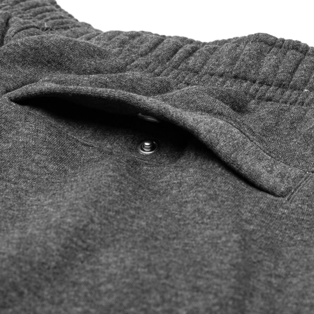Nike Men's Sportswear Club Fleece Joggers – BV2671-071
